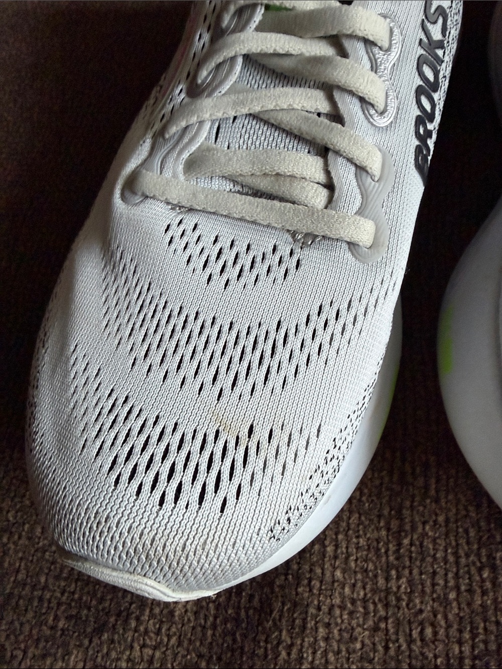 Brooks Adrenaline GTS 25 - Picture 3 of 5